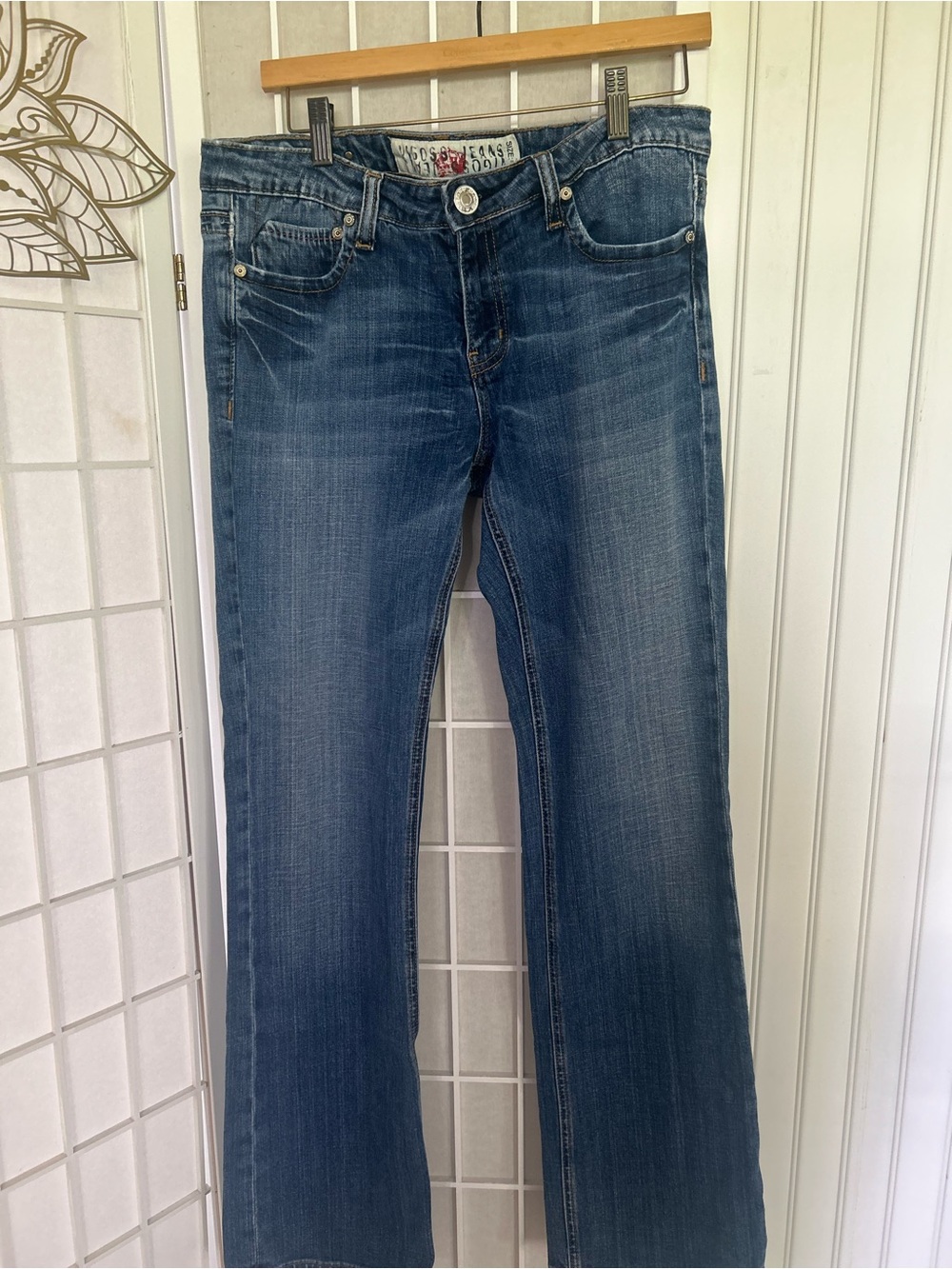 VIGOSS Distressed Jeans – Size 11